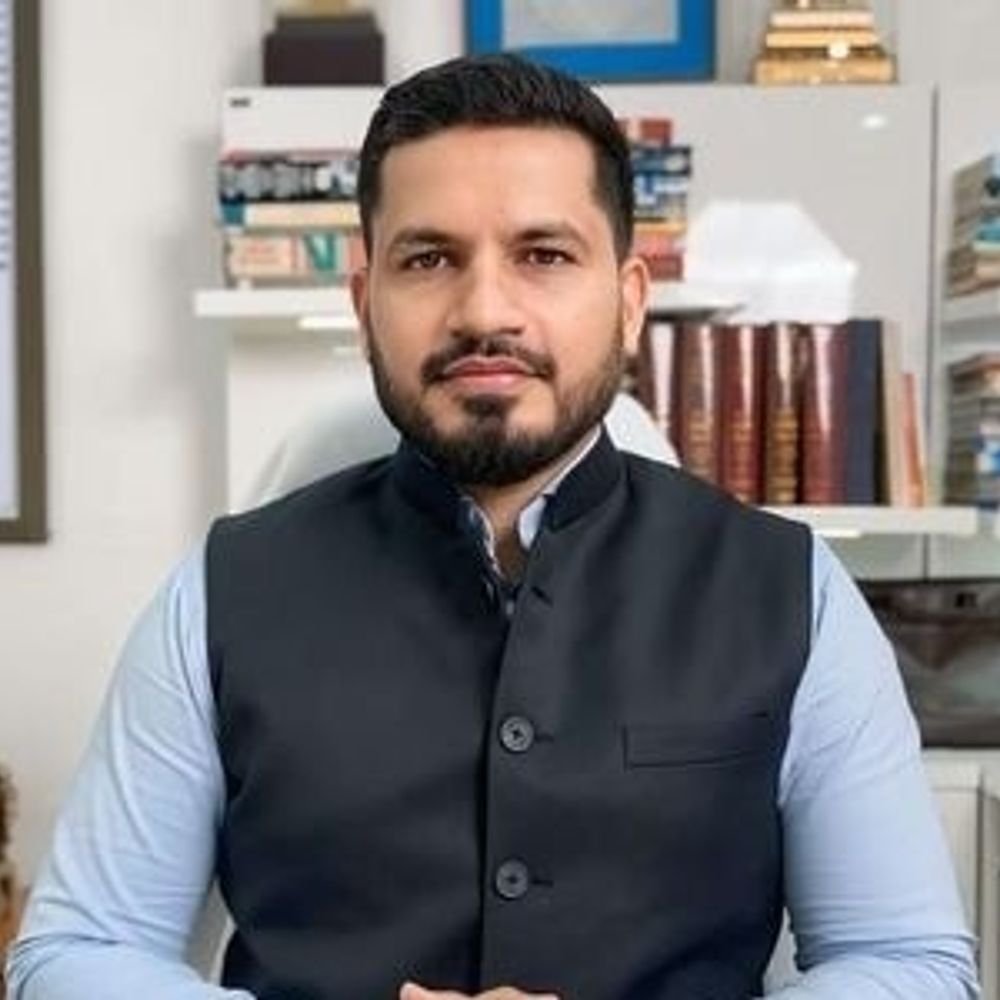 शशांक त्रिपाठी बने अयोध्या के नए जिलाधिकारी:निखिल टीकाराम फुंडे को मुख्यमंत्री के विशेष सचिव की मिली जिम्मेदारी