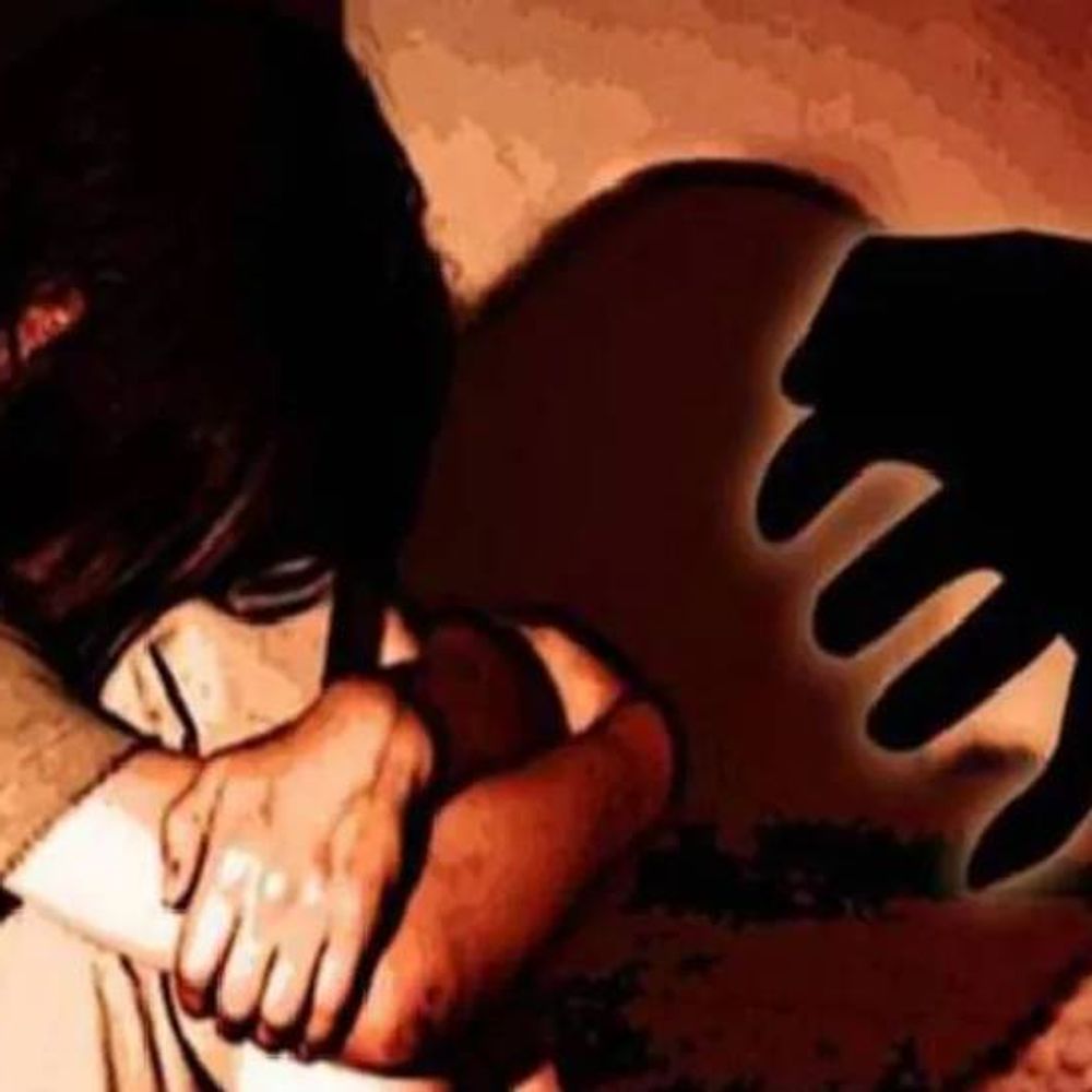 जबलपुर में 13 साल की बच्ची से दुष्कर्म:एक साल से शोषण का आरोप, सगे चाचा पर FIR, कुछ घंटों में गिरफ्तार