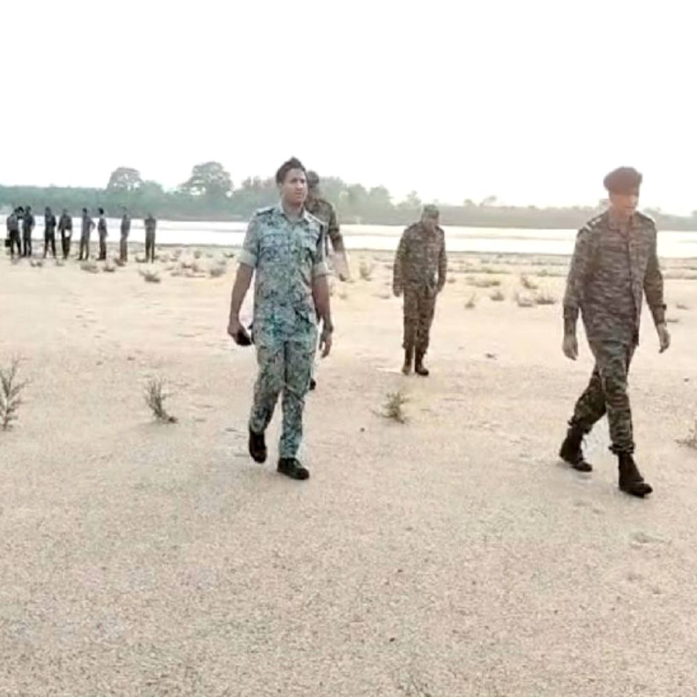 227 किलो के बम को निष्क्रिय करने में जुटी सेना:  सेना ने विशालकाय बम की मापी की, संबंधित विभाग को भेजेगी रिपोर्ट – Jamshedpur (East Singhbhum) News