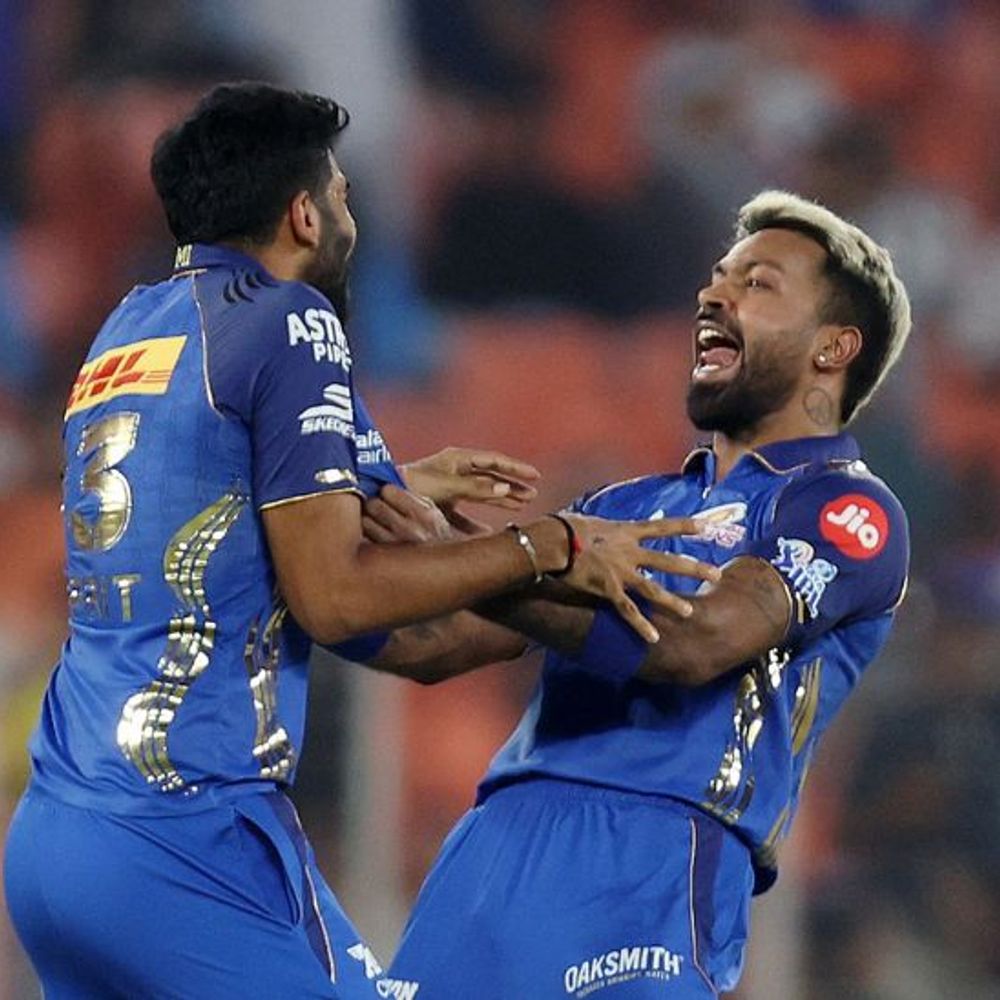 IPL- गुजरात ने 5 रन पर 2 विकेट गंवाए:साई सुदर्शन के बाद बटलर आउट; मुंबई ने गुजरात को 200 रन का टारगेट