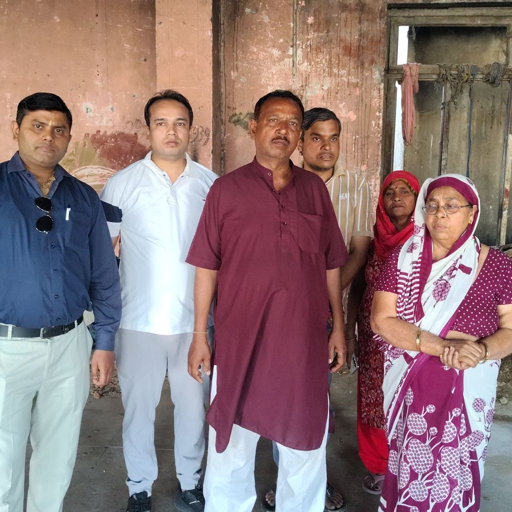 कोर्ट आदेश के बाद भी नहीं खाली हुई जमीन:महिला की 9 बीघा जमीन पर नगरपालिका और दबंगों पर कब्जे का आरोप