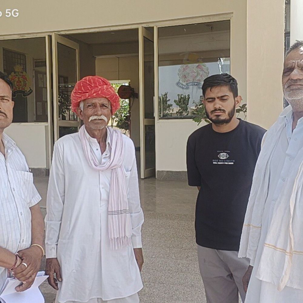 जीएसटी चोरी आरोपी के परिजनों ने की मांग:शामली में फर्जी बिल मामले में जेल भेजे युवक की निष्पक्ष जांच हो