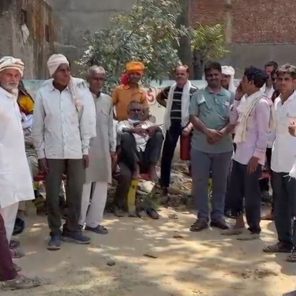 एक वर्ष से जमीन नाम करने को कह रहा थाहत्यारोपी:तीन भाइयों में सबसे था बड़ा, फर्रुखाबाद में पूर्व में भी कर चुका था मारपीट