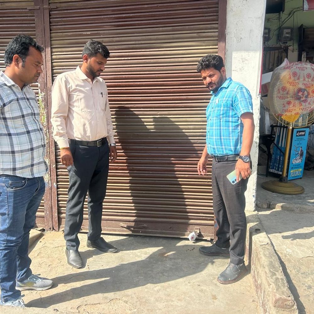 बलरामपुर में अवैध नूर हेल्थ सेंटर सील:बिना पंजीकरण चल रहा था क्लीनिक, दुष्कर्म पीड़िता के गर्भपात का आरोप