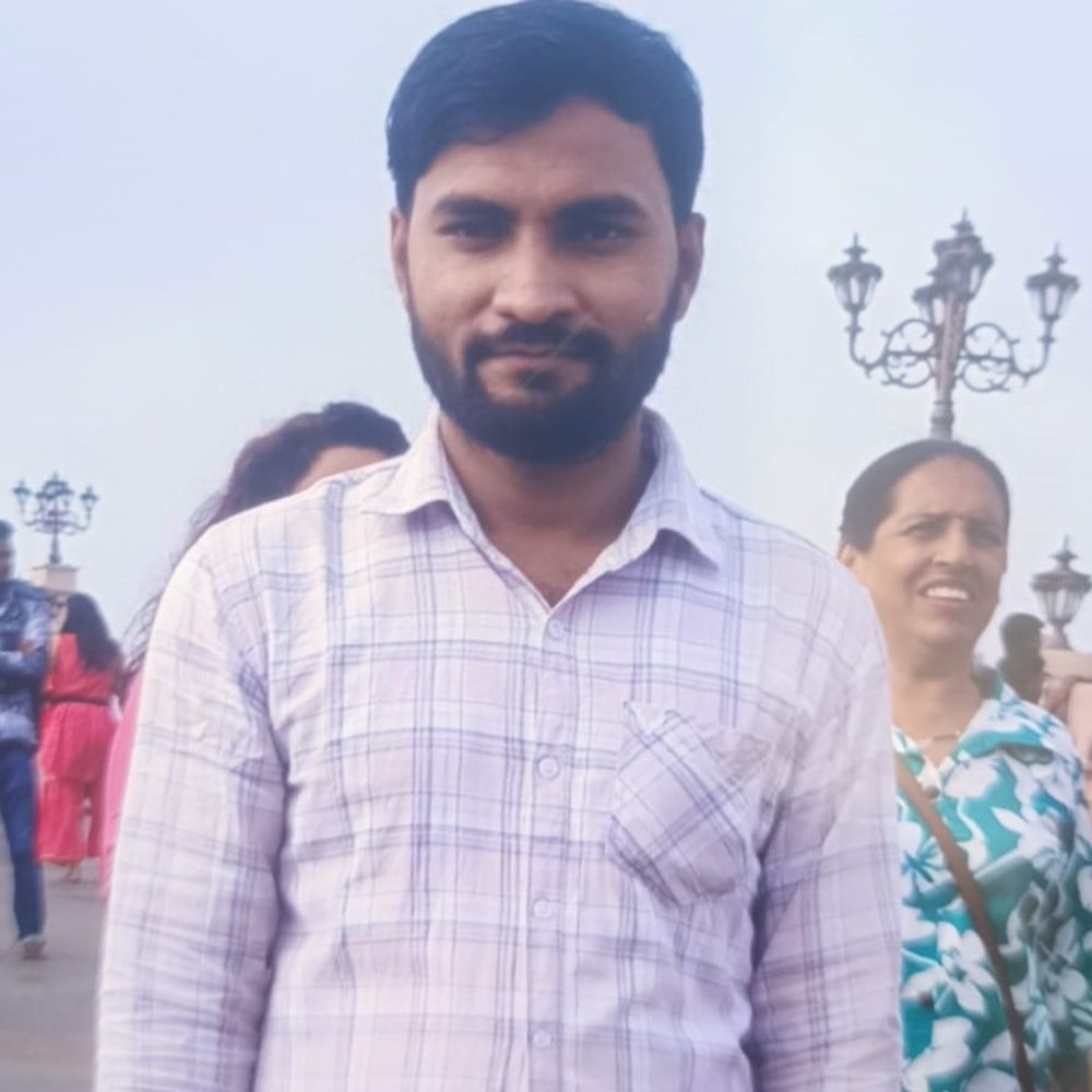 शादी से पहले युवक की सड़क हादसे में मौत:चित्रकूट में 5 मई को तिलक की रस्म, निमंत्रण कार्ड बांटने गया था