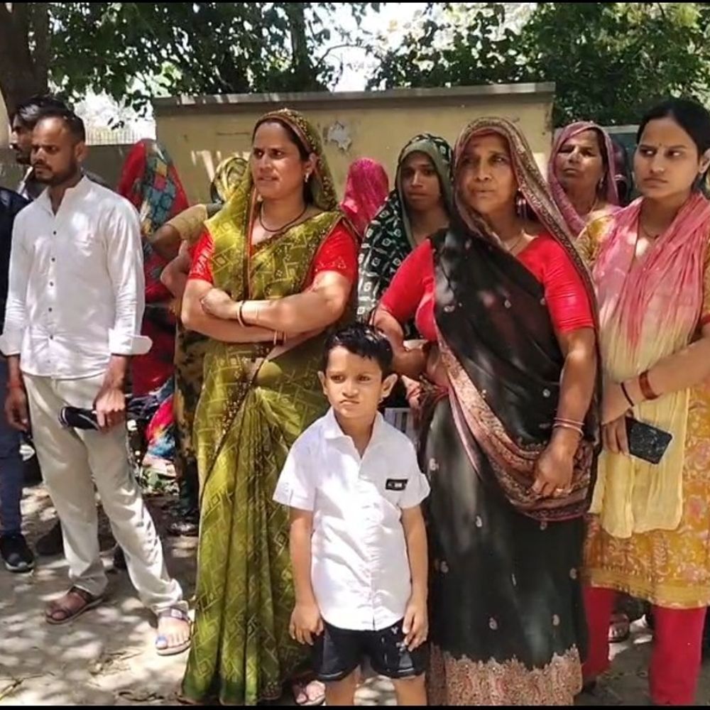 एक सप्ताह से युवक लापता, प्रेम-प्रसंग में अपहरण की आशंका:परिजनों ने SSP से की मुलाकात, पुलिस गुमशुदगी दर्ज कर जांच में जुटी