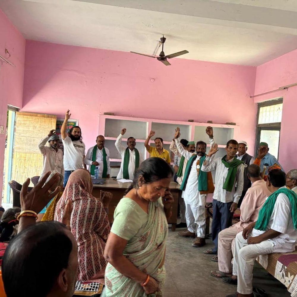 पीलीभीत में सरकारी केंद्रों पर गेहूं खरीद ठप:भाकियू ने दी उग्र आंदोलन की चेतावनी, पानी पहुंचाने की आवश्यकता पर जोर दिया