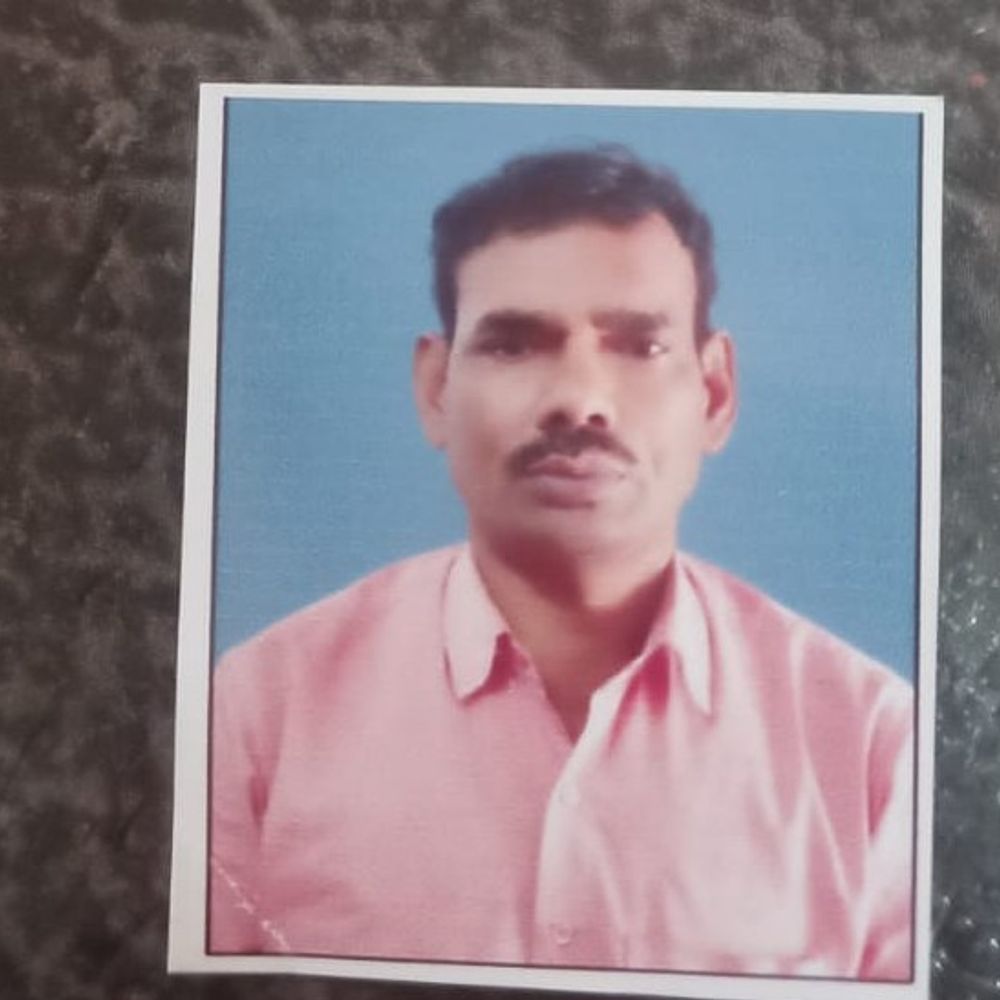 औरैया में बाइक भिड़ंत में अधेड़ की मौत:नाती का एडमिशन कराकर लौटते समय हुआ हादसा, एक अन्य घायल