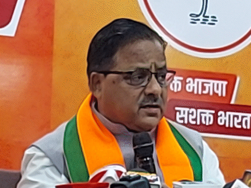 प्रभारी राधामोहन बोले-वसुंधरा राजे को बेबस कहेंगे तो लोग हसेंगे:  राजे प्रभावी मुख्यमंत्री रही है, अब हमने प्रदेश को बहुत प्रभावी उप मुख्यमंत्री दी हैं – Jaipur News