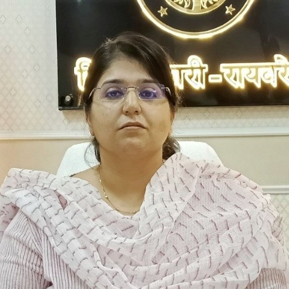 रायबरेली को मिलीं नई जिलाधिकारी सरनीत कौर ब्रोका:आईएएस अधिकारी ने संभाला पदभार, विकास कार्यों पर जोर
