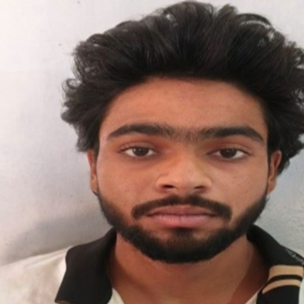 मेरठ में किशोरी से दुष्कर्म का आरोपी गिरफ्तार:18 अप्रैल को बंधक बनाकर रेप किया था, भागने की फिराक में था