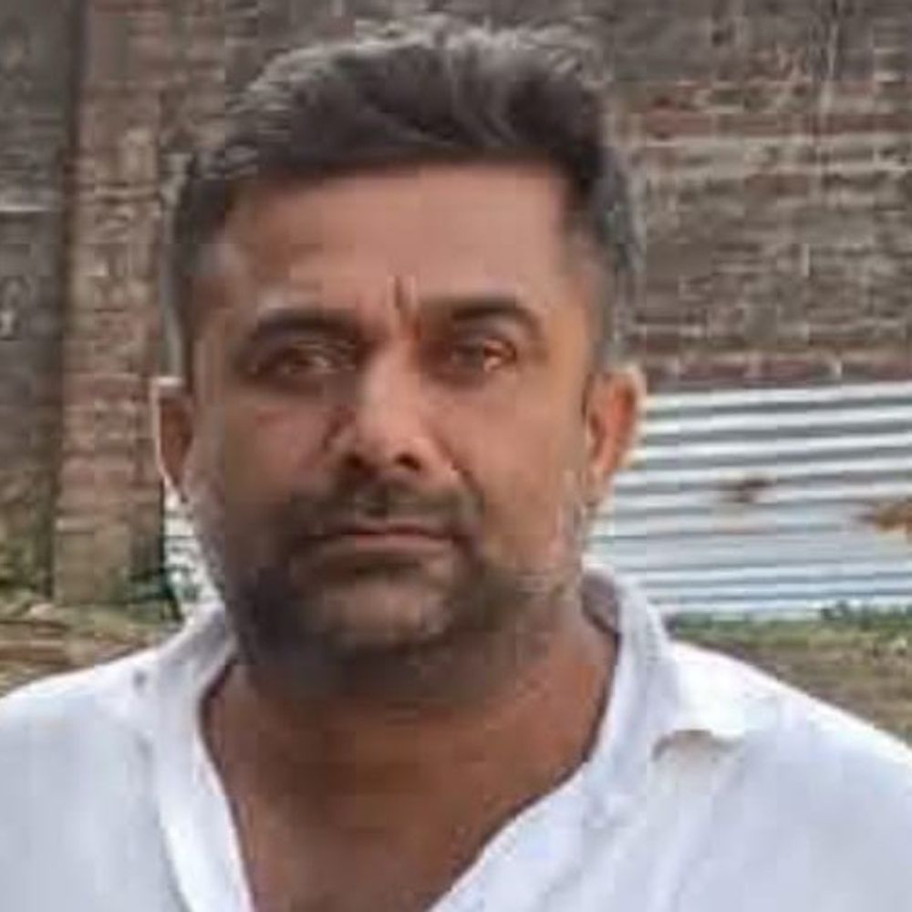 बस्ती में युवक की संदिग्ध परिस्थितियों में मौत:परिजनों ने मानसिक तनाव और विषाक्त पदार्थ सेवन की आशंका जताई