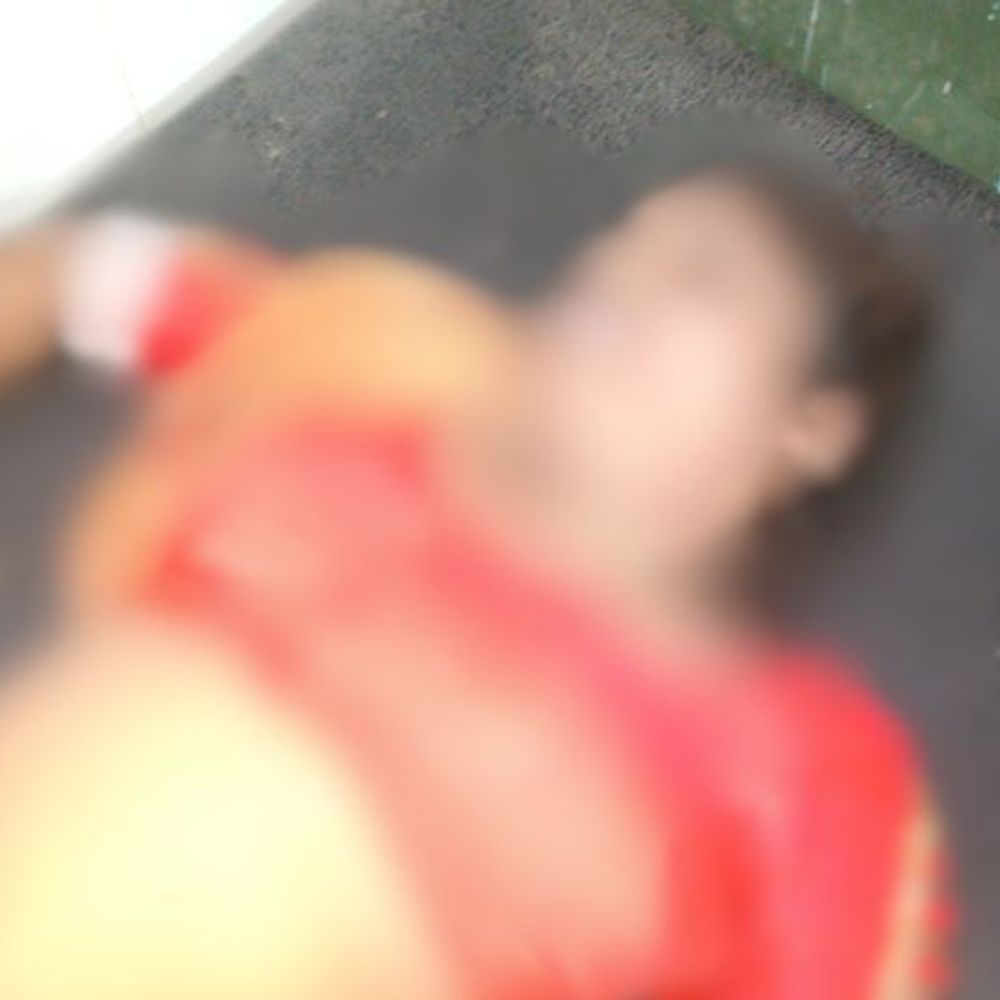 शादी के 11 महीने बाद नवविवाहिता का शव मिला:इटावा में घर में फंदे पर लटका मिला, पुलिस ने पोस्टमार्टम के लिए भेजा