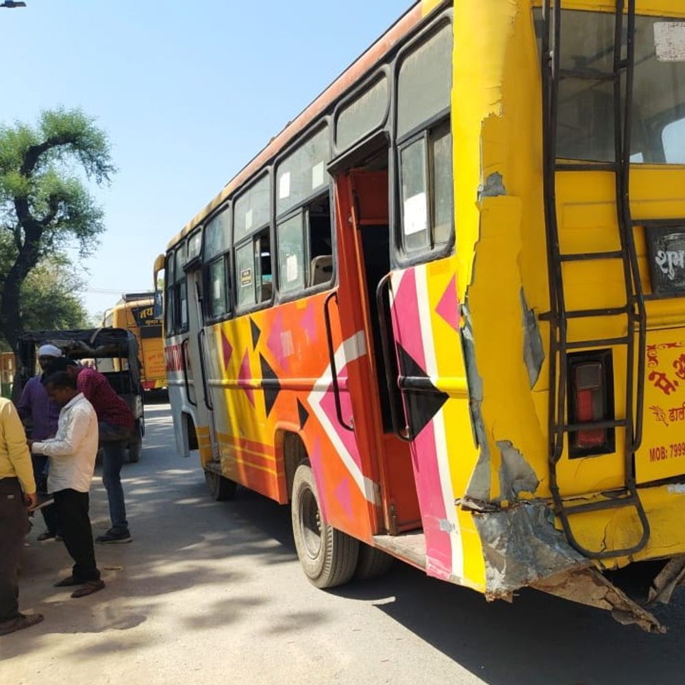 मैहर में बस को ट्रक ने मारी टक्कर, दो घायल:  सतना से अमरपाटन आ रही थी यात्रियों से भरी बस, मैहर-सतना मार्ग पर हादसा – Maihar News