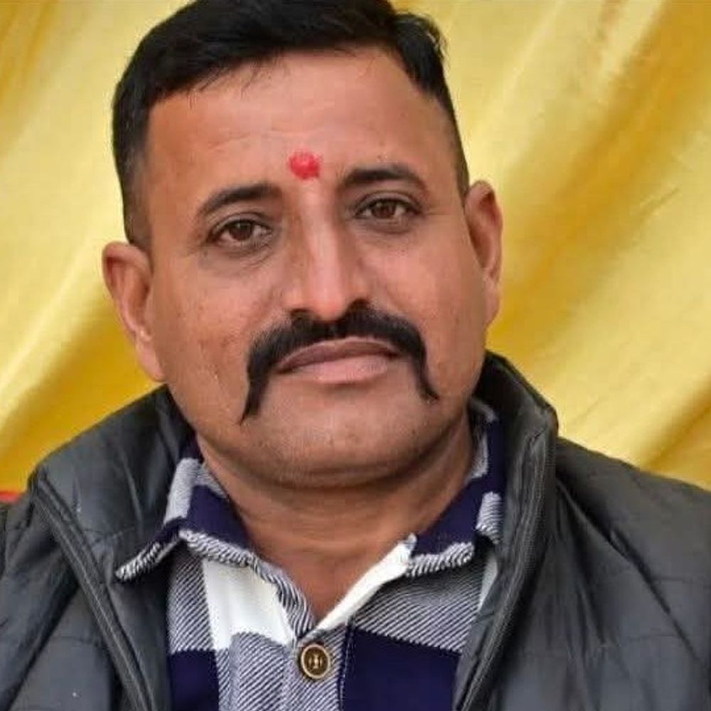 अमेठी में डंपर की टक्कर से युवक की मौत:मांगलिक कार्यक्रम में जाते समय हादसा, डंपर चालक वाहन छोड़ फरार