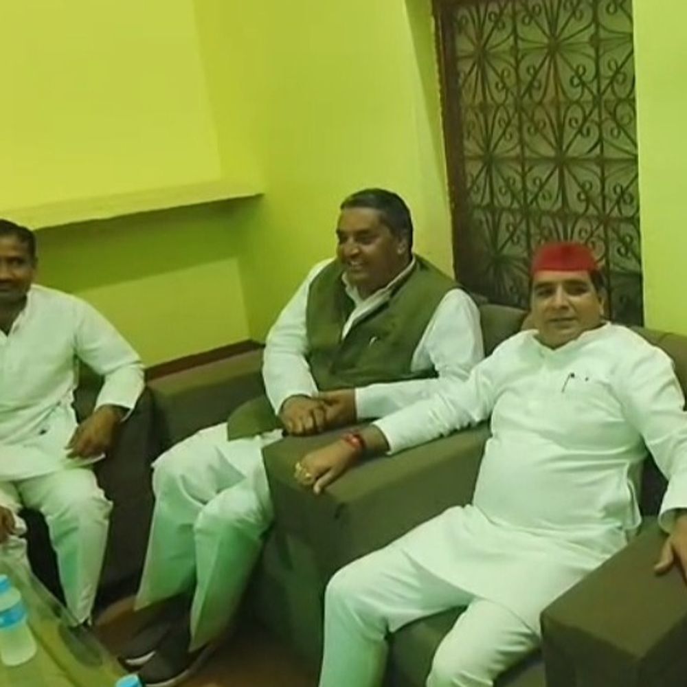 संभल पहुंचे सपा सांसद धर्मेंद्र यादव:बोले- ऐतिहासिक बहुमत से से सपा सरकार आएगी, ओपी राजभर को कोई सीरियस नहीं लेता