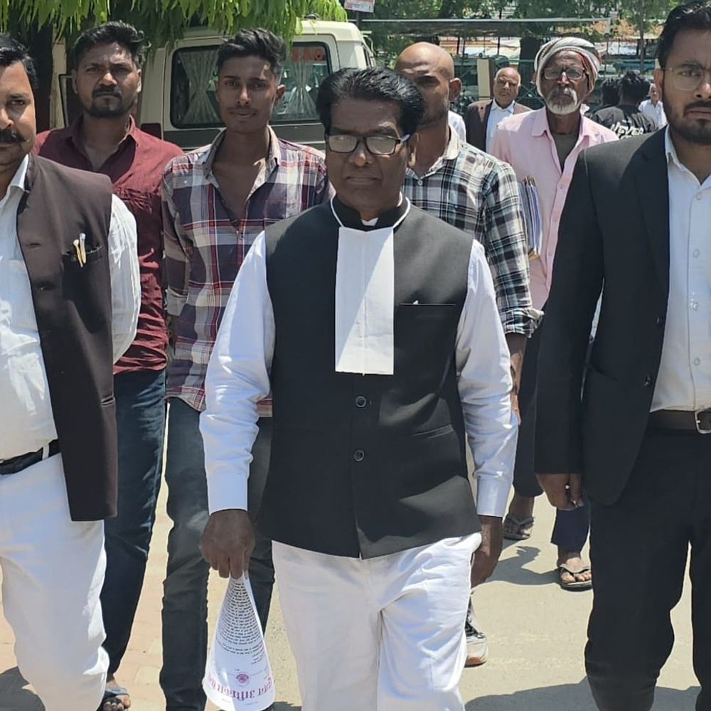 बहुजन अधिकार सेना ने DM को सौंपा ज्ञापन:भीषण गर्मी में होमगार्डो के लिए सुविधाओं की मांग