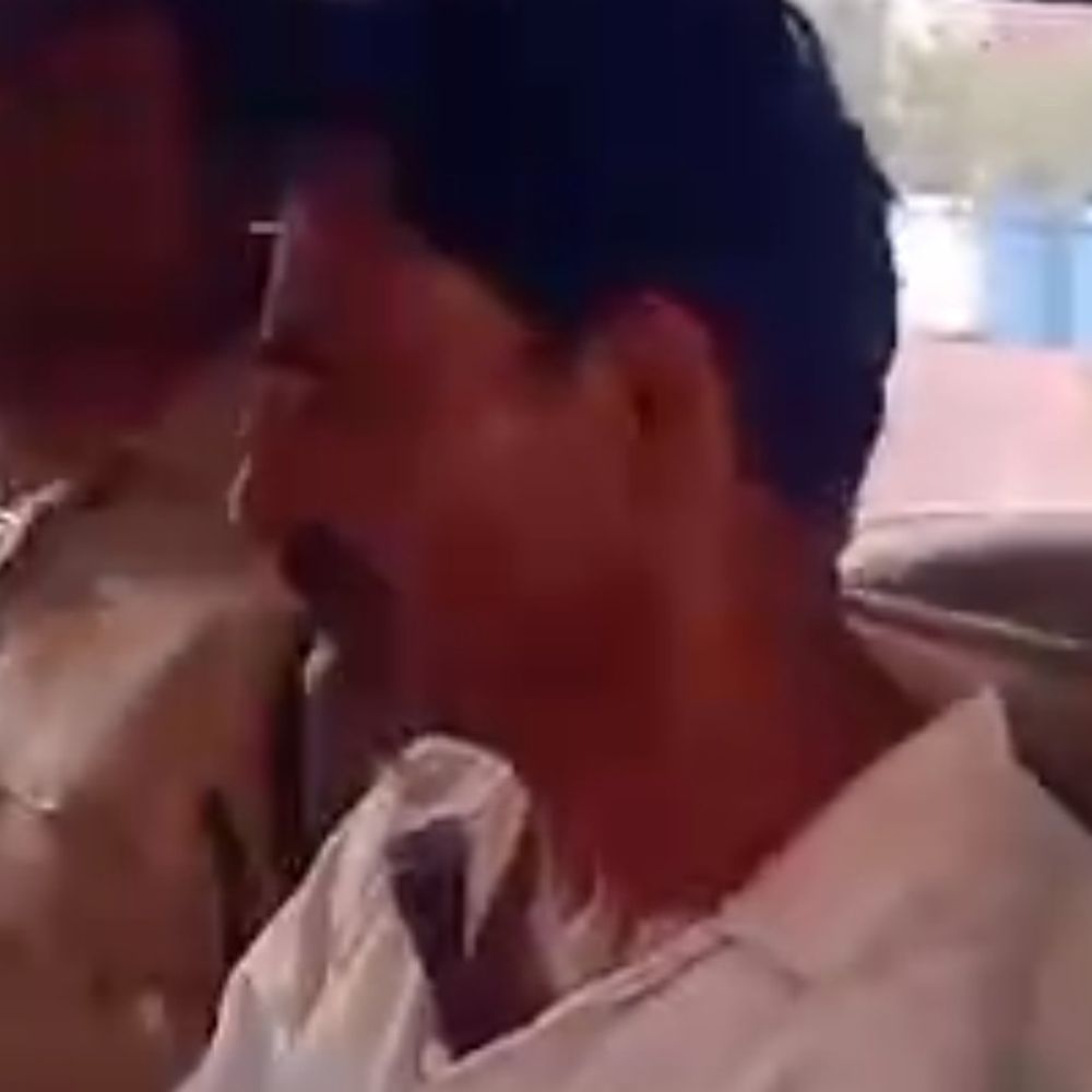 मां से बात करने पर टोकता था, कर दी हत्या:सतना में हसिया से रेता 11 साल के बच्चे का गला, नीले ड्रम में छिपाया; गिरफ्तार