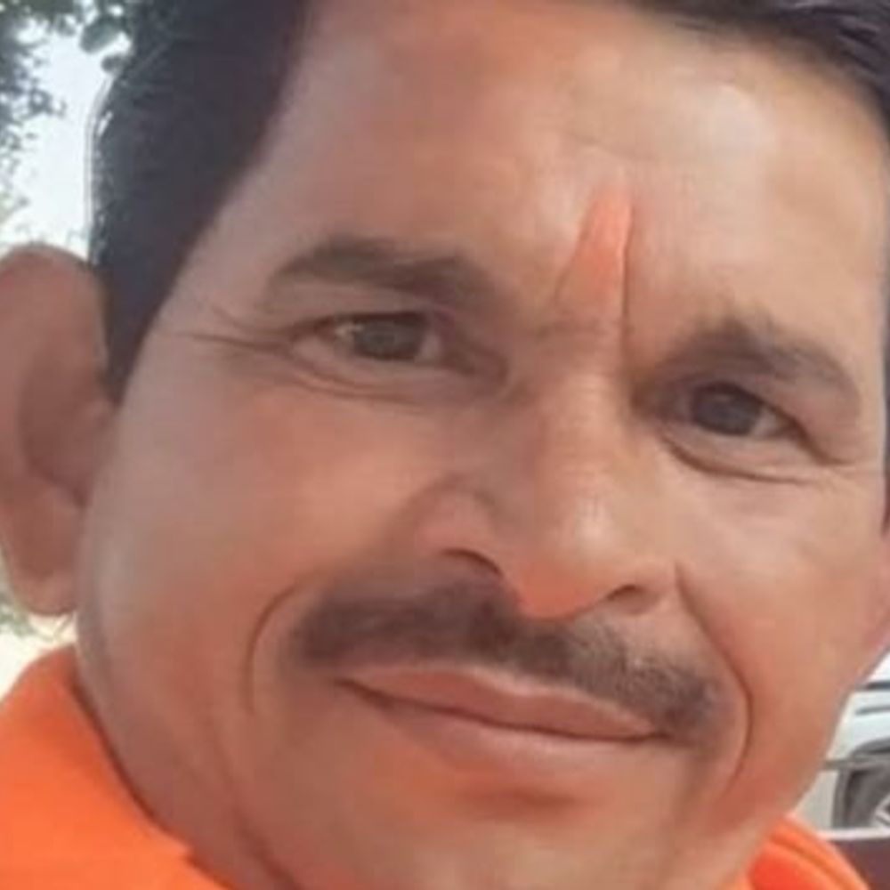 रेलवे ट्रैक पर मिले शव की शिनाख्त:हरदोई में भूसा खरीदने निकला ड्राइवर हुआ था लापता, जनेऊ से बेटे ने की पहचान