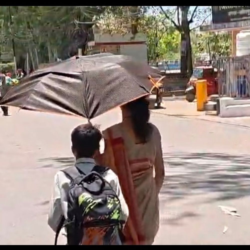 ललितपुर में 39 डिग्री सेल्सियस पहुंचा तापमान:डीएम ने जारी की एडवाइजरी, दोपहर 12 से 3 बजे तक धूप से बचें