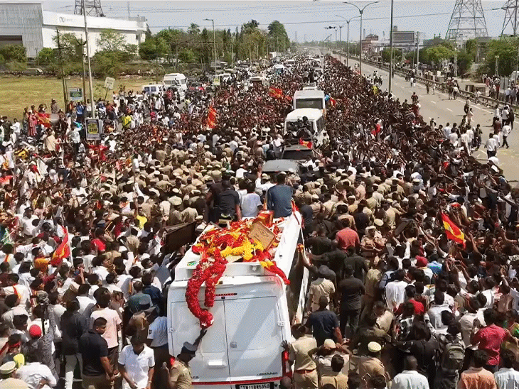 क्या वोट में बदलेगी थलापति के रोते-चिल्लाते फैंस की भीड़:फैन क्लब बना पार्टी, लोग बोले- जान भी देंगे; स्टालिन या BJP, किसे नुकसान