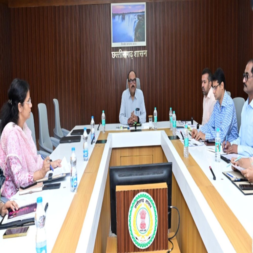 रायपुर में मुख्य सचिव ने की ज्ञान-भारतम् सर्वे की समीक्षा:31 मई तक पूरा करने का टारगेट, पांडुलिपि ट्रेजर हंट जैसे इनोवेशन बढ़ाने की तैयारी