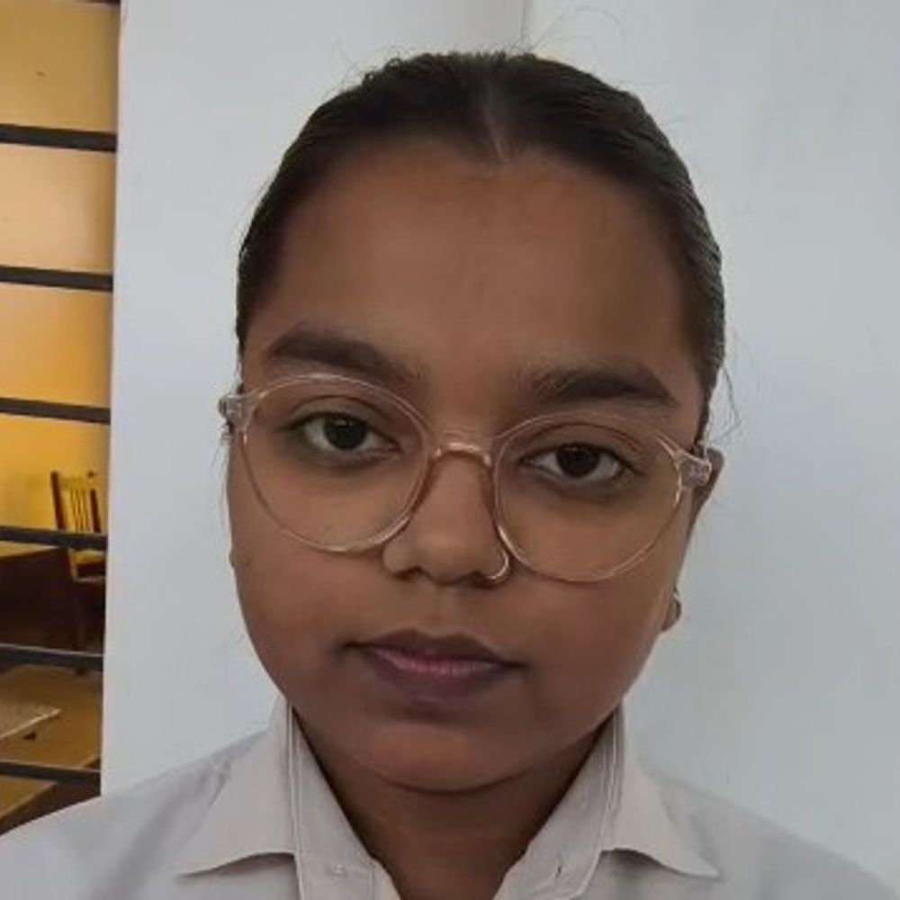 अंशिका IAS तो रिद्धिमा और नैन्सी बनना चाहती हैं इंजीनियर:फर्रुखाबाद में अंशिका चौथे, रिद्धिमा सातवें स्थान पर; नैन्सी ने जिले में तीसरा स्थान पाया