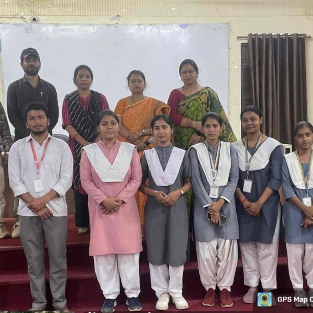 गोंडा एलबीएस कॉलेज में भाषण प्रतियोगिता:"नशा जीवन की दुर्दशा" विषय पर छात्रों ने रखे विचार, सामाजिक जिम्मेदारी की भावना विकसित