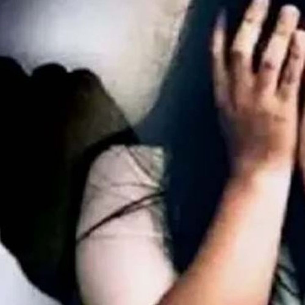 लखनऊ में चाट लेने निकली किशोरी का अपहरण::5 घंटे कार में बंधक बनाकर छेड़छाड़, घर के पास छोड़कर फरार हुए आरोपी