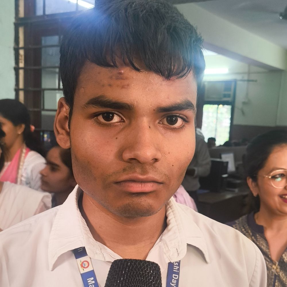 गाजियाबाद के तिमोथी मंडल ने 12वीं में किया जिला टॉप:बोला- मम्मी-पापा सुबह 4 बजे उठा देते थे, रेगुलर पढ़ाई से फोकस बनता है