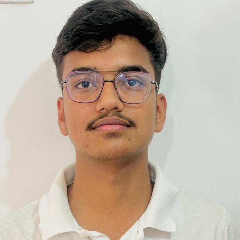 यूपी बोर्ड इंटर रिजल्ट: मऊ में ओमजी राय टॉपर:95.20 प्रतिशत अंक मिले, कई छात्रों ने हासिल किए अच्छे नंबर