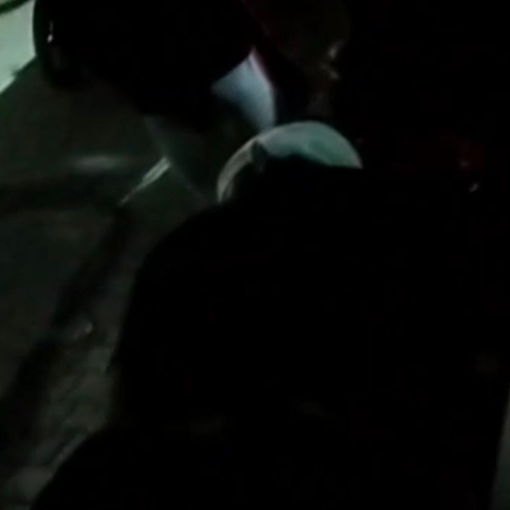 अमेठी में पिकअप ने बाइक को मारी टक्कर:दो युवक गंभीर घायल, जिला अस्पताल रेफर, चालक फरार