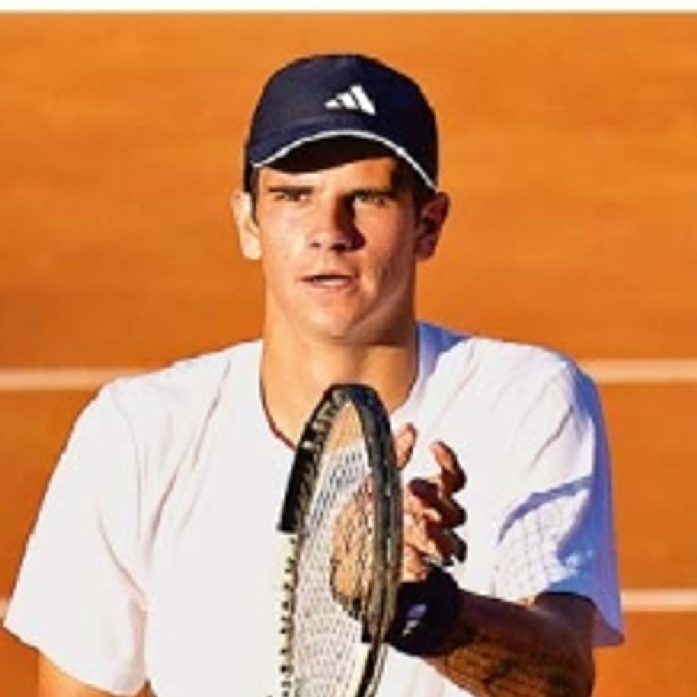 19 साल के जोडर की रैंकिंग में टॉप-50 में एंट्री:राफेल जोडर कमाचो टेनिस की नई सनसनी; स्पेनिश दिग्गज नडाल जैसा नाम होने से तुलना