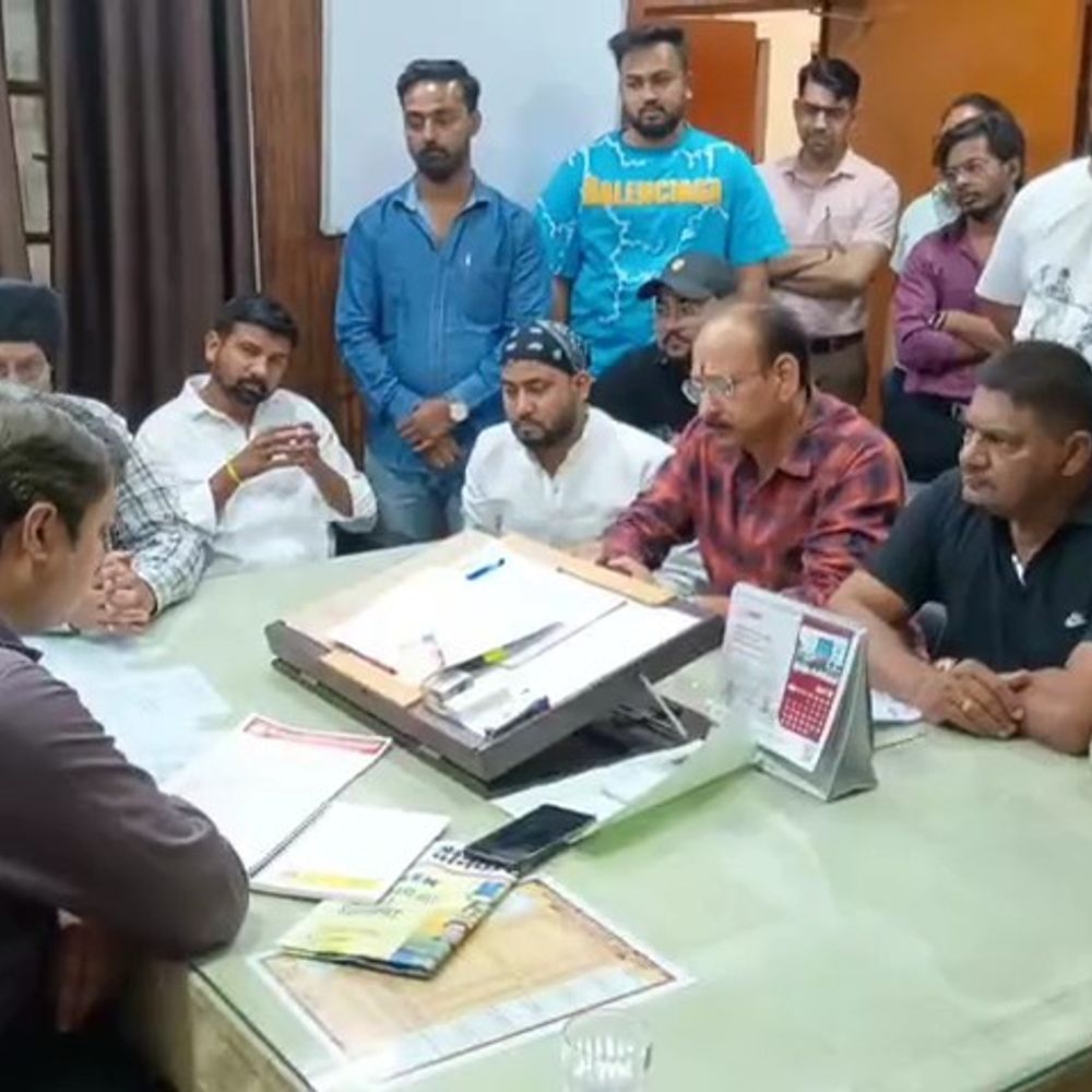 बरेली में बिजली संकट:व्यापारियों ने दी सड़क पर उतरने की चेतावनी