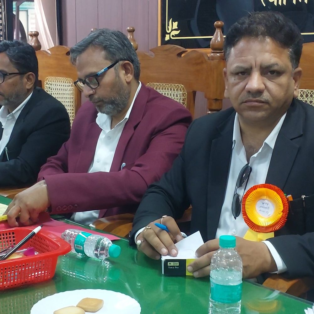 जिला बार एसोसिएशन के लिए मतदान शुरू:नई प्रबंधन समिति के पदाधिकारियों के चुनाव के लिए वोटिंग जारी