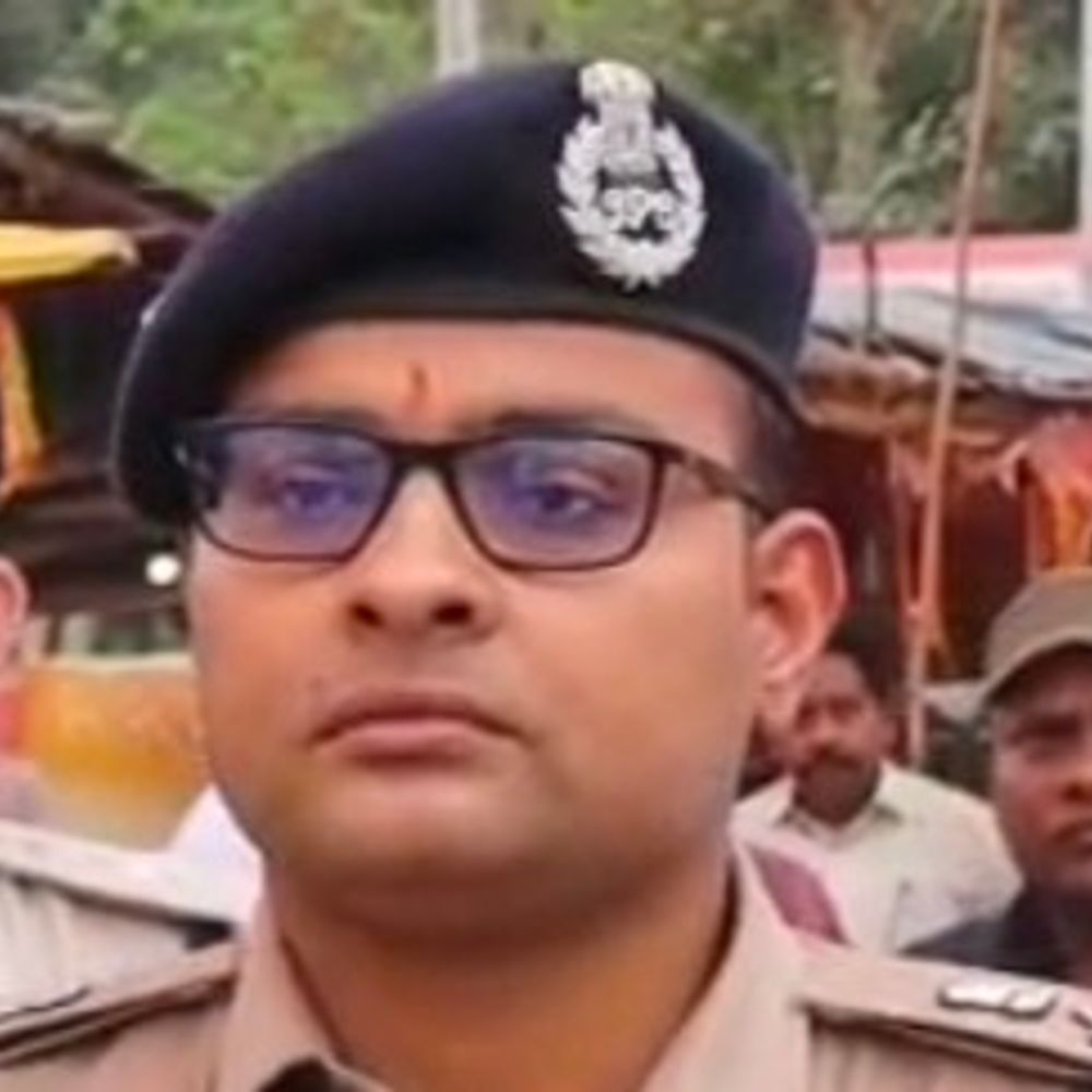 सहारनपुर में चार इंस्पेक्टर-एक सब इंस्पेक्टर के कार्यक्षेत्र बदले:सुनील शर्मा SOG प्रभारी बनाये गए, SSP ने जारी किये आदेश