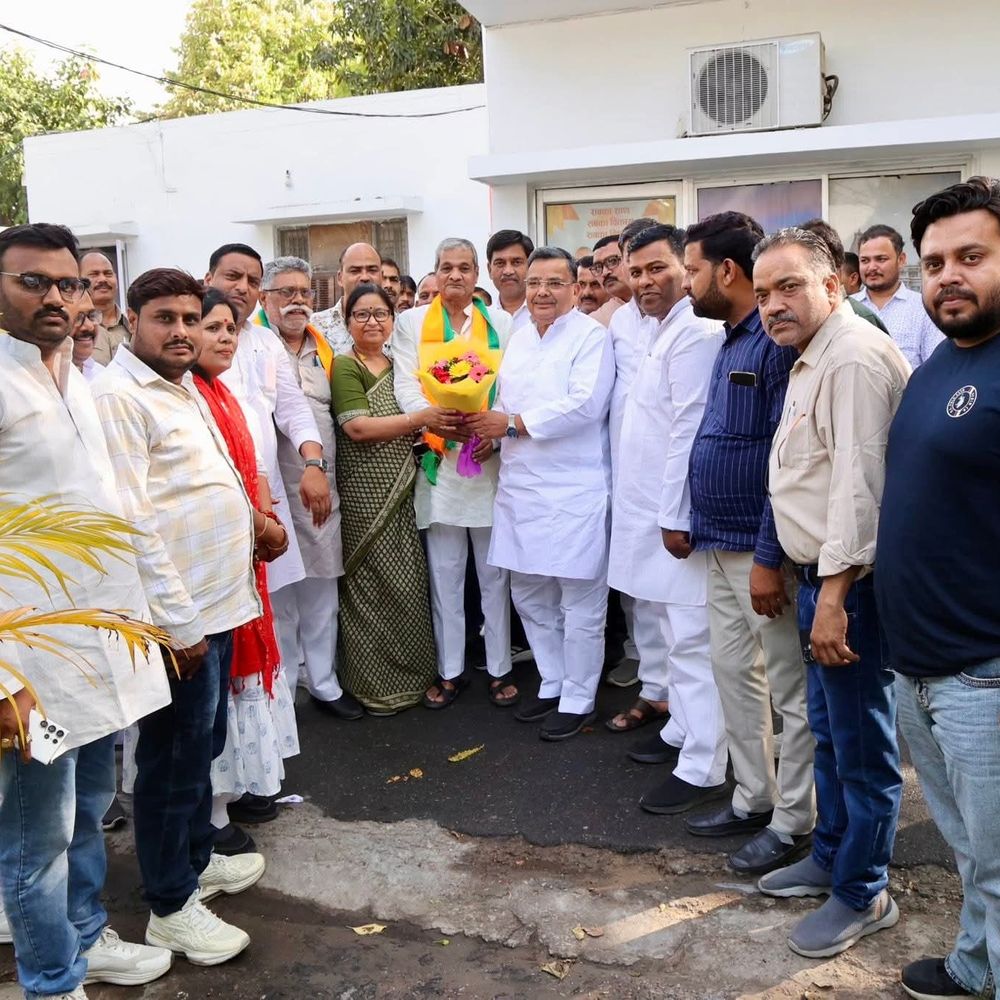 मैनपुरी में पूर्व भाजपा जिलाध्यक्ष निर्विरोध निदेशक निर्वाचित:यूपी कोआपरेटिव यूनियन लिमिटेड में आगरा-अलीगढ़ मंडल से नियुक्त