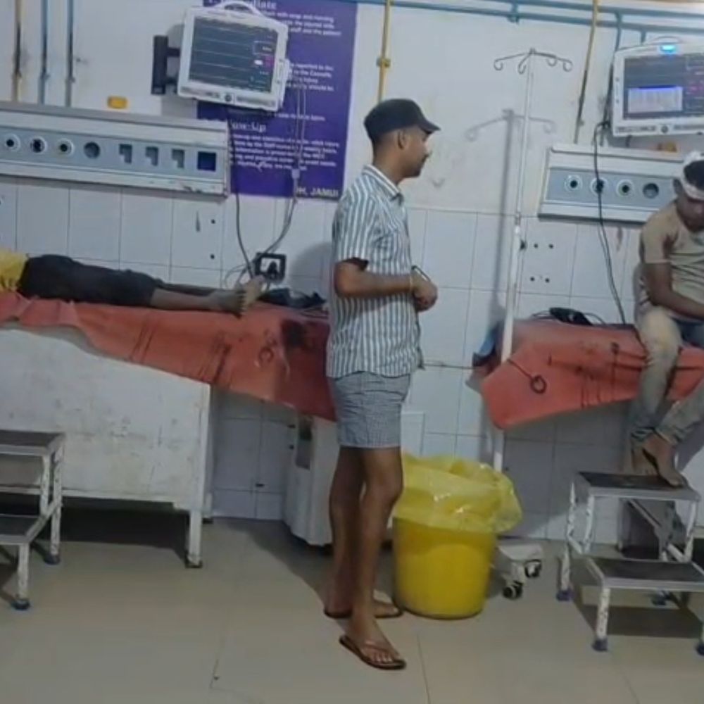 जमुई में भट्ठे पर नाबालिगों से मजदूरी:ट्रैक्टर हादसे में 5 बच्चे घायल, मालिक पर FIR, प्रशासन ने मुआवजा जारी किया