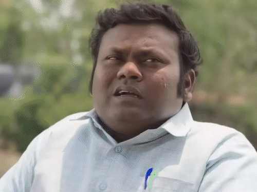 जातिवाद पर छलका ‘पंचायत’ एक्टर का दर्द:  विनोद सूर्यवंशी ने कहा- आज भी मंदिर में नहीं मिलती एंट्री; होटल में धोनी पड़ी थीं अपनी प्लेटें