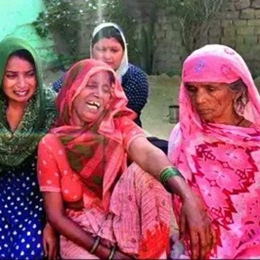 मुरादाबाद में युवक ने की आत्महत्या:परिवार का इकलौता कमाने वाला था, पुलिस ने शव पोस्टमार्टम को भेजा