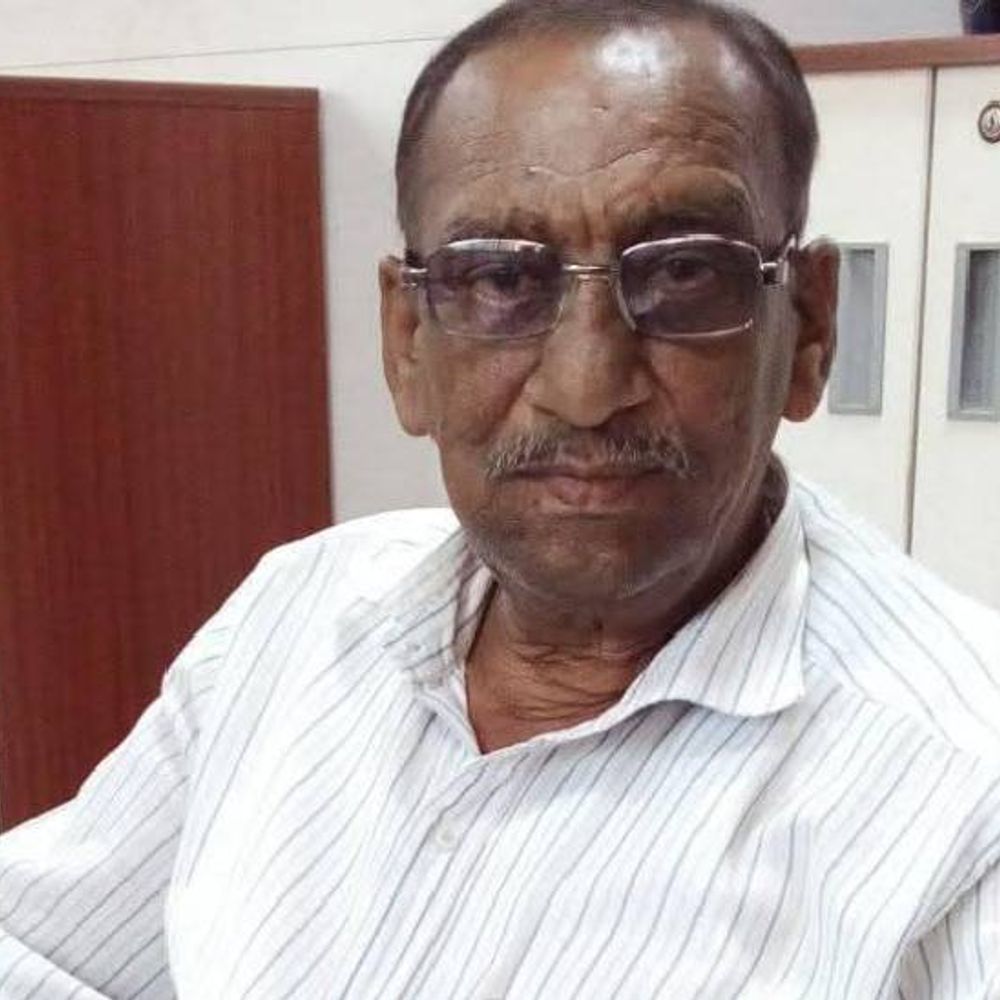 सड़क पर बंधी रस्सी से उलझकर गिरे रिटायर्ड सुपरवाइजर, मौत:गेहूं कटवा कर लौट रहे थे, बर्रा में निर्माणाधीन सड़क पर हुआ हादसा