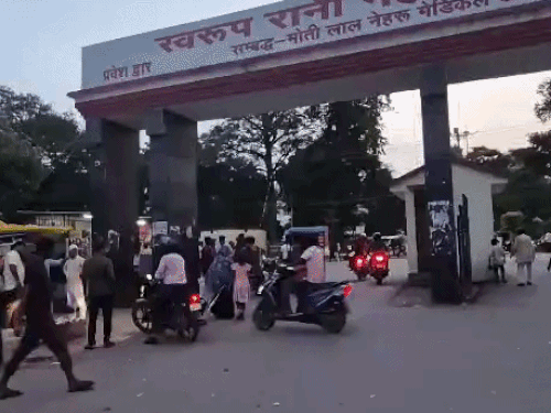 मुल्जिम के फरार होने में दो सिपाहियों पर मुकदमा:  प्रयागराज के SRN अस्पताल से एक दिन पहले चकमा देकर भाग निकला था पाॅक्सो का आरोपी – Prayagraj (Allahabad) News