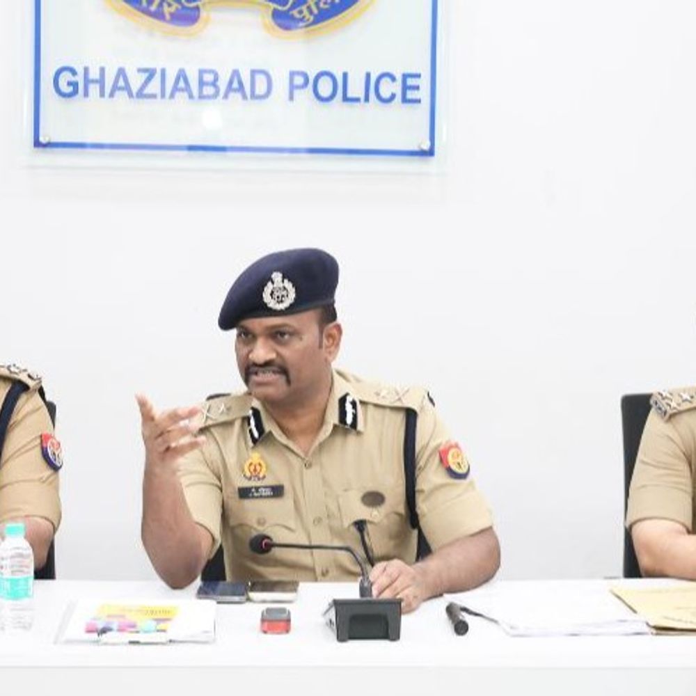 गाजियाबाद में 3 दरोगा लाइन हाजिर:जनसुनवाई और फील्ड में न निकलने पर कार्रवाई