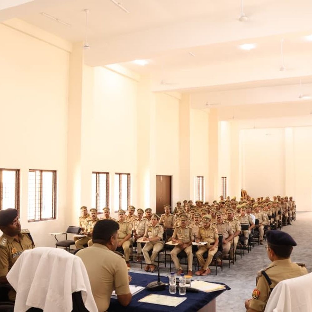 अमेठी में कल से होमगार्ड भर्ती परीक्षा शुरू:15400 अभ्यर्थी 8 केंद्रों पर देंगे परीक्षा, सुरक्षा के पुख्ता इंतजाम