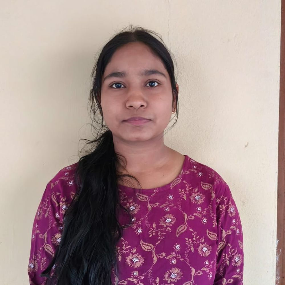 श्रावस्ती इंटरमीडिएट परीक्षा में दो छात्राएं संयुक्त जिला टॉपर:मुस्कान यादव IAS, खुशी श्रीवास्तव डॉक्टर बनने का रखती हैं लक्ष्य