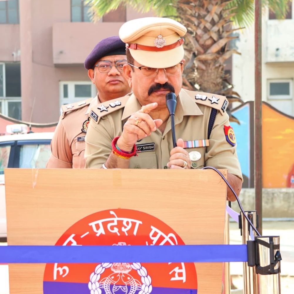 हापुड़ में दीक्षांत परेड का फुल ड्रेस रिहर्सल हुआ:26 अप्रैल को 191 रिक्रूट आरक्षी होंगे पुलिस बल में शामिल