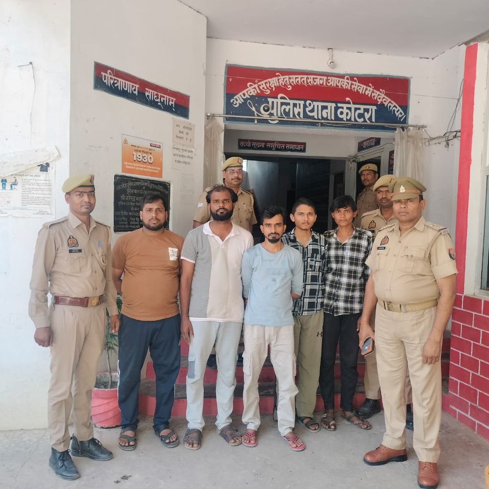 जालौन में आईपीएल सट्टेबाजी गिरोह के 5 सदस्य गिरफ्तार:नकदी और मोबाइल बरामद, सरगना सहित एक फरार