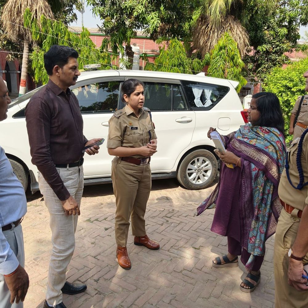 अंबेडकरनगर में होमगार्ड भर्ती परीक्षा की तैयारियां पूरी:21 हजार से ज्यादा अभ्यर्थी होंगे शामिल, रेलवे स्टेशन और बस स्टैंड पर हेल्प डेस्क लगाए जाएंगे