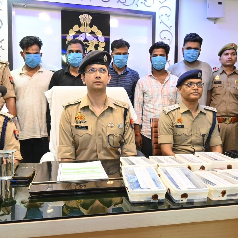 महराजगंज में टेलीग्राम ठगी गिरोह का भंडाफोड़:पैसा दोगुना करने का लालच देकर करते थे ठगी, 6 गिरफ्तार