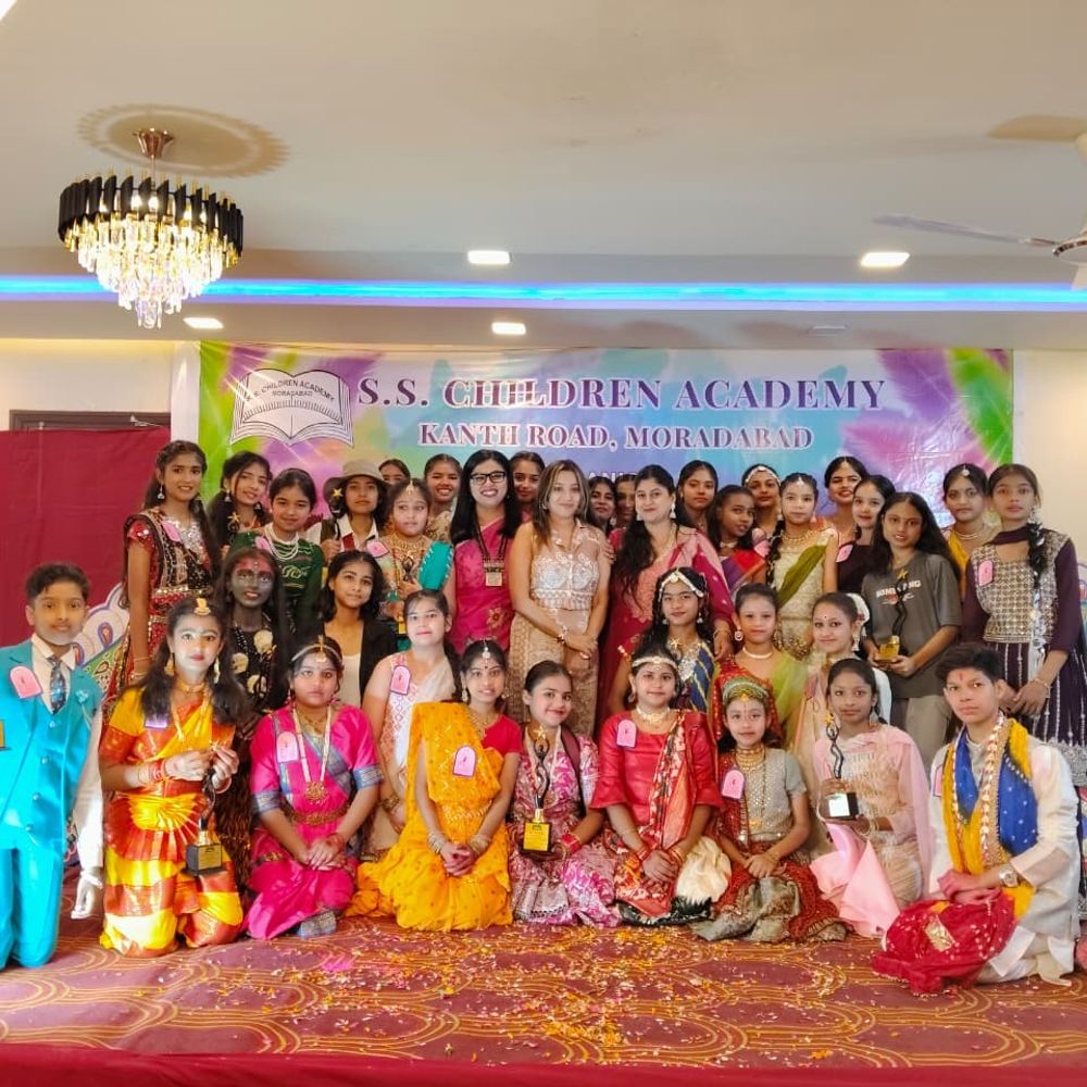 अंतर्राष्ट्रीय नृत्य दिवस पर 'सिल्हूट डांस बैटल' का आयोजन:मुरादाबाद के ट्यूलिप गार्डन में बच्चों ने दिखाया टैलेंट